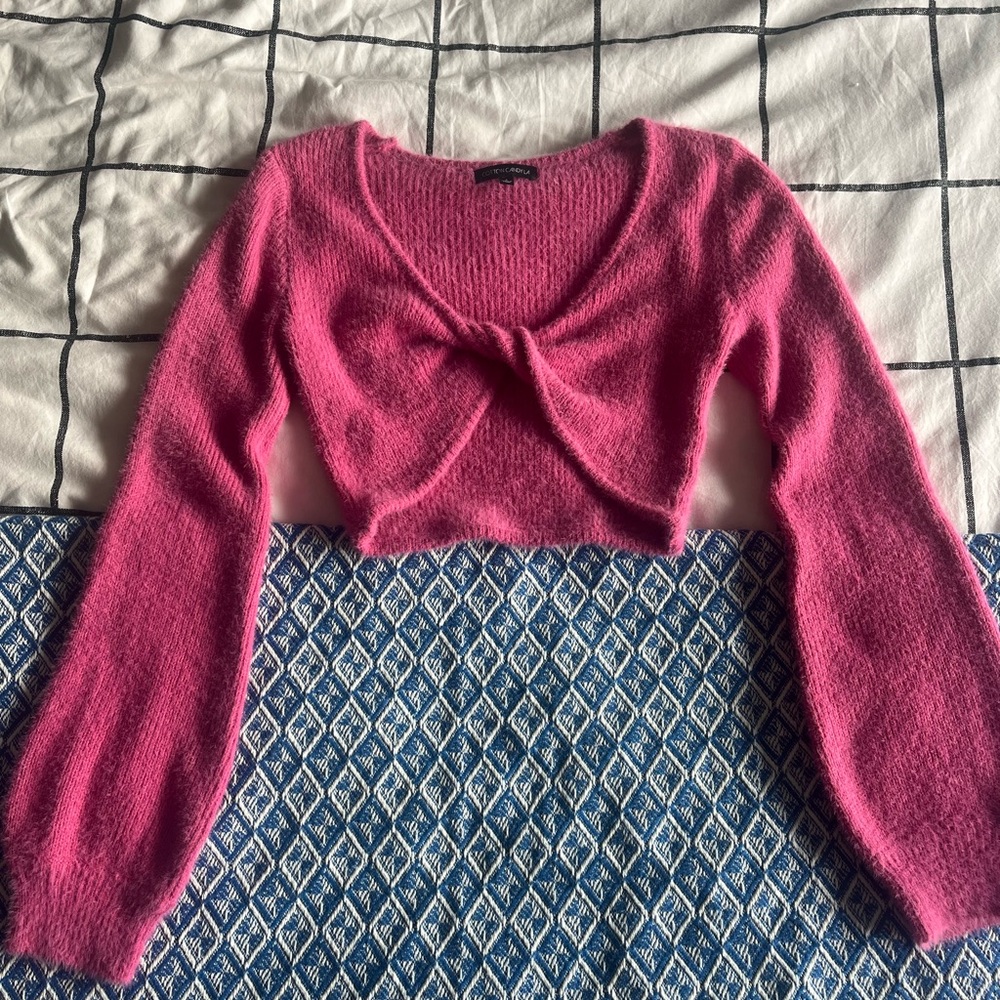 Cotton Candy L.A. / American Treads Hot Pink Twist Front Long Sleeve Crop Top